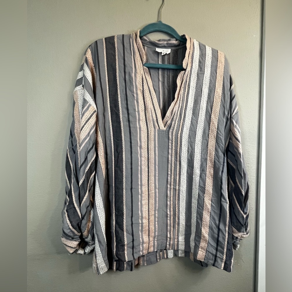 Lou & Grey Striped Blouse in Gray and Cream